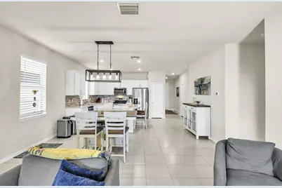 479 SE Vallarta Drive, Port Saint Lucie, FL 34984 - Photo 18