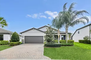479 SE Vallarta Dr, Port Saint Lucie, FL 34984 - Photo 1