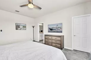 479 SE Vallarta Dr, Port Saint Lucie, FL 34984 - Photo 30