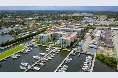 806 E Windward Way #313, Lantana, FL 33462 - Photo 2