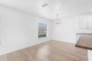 1619 Laurel Leaf Ln, Fort Pierce, FL 34950 - Photo 6