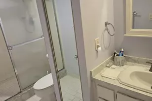 1700 Embassy Dr, West Palm Beach, FL 33401 - Photo 10