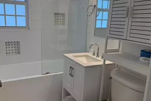 810 Franklin Rd, West Palm Beach, FL 33405 - Photo 8