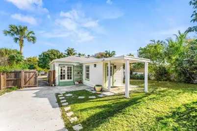 810 Franklin Road, West Palm Beach, FL 33405 - Photo 16