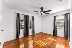 810 Franklin Rd, West Palm Beach, FL 33405 - Photo 4