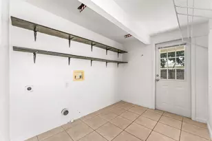 810 Franklin Rd, West Palm Beach, FL 33405 - Photo 14