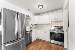 810 Franklin Rd, West Palm Beach, FL 33405 - Photo 10