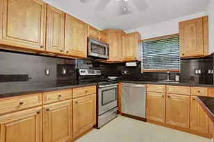 1962 NE 6th St, Deerfield Beach, FL 33441 - Photo 12