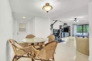 1962 NE 6th St, Deerfield Beach, FL 33441 - Photo 8