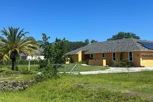 15185 Tangelo Blvd, The Acreage, FL 33412 - Photo 2