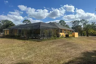 15185 Tangelo Blvd, The Acreage, FL 33412 - Photo 8