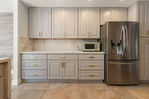 21669 Town Pl Dr, Boca Raton, FL 33433 - Photo 2