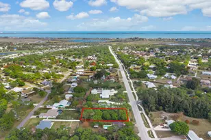 404 E Midway E Rd, Fort Pierce, FL 34982 - Photo 1