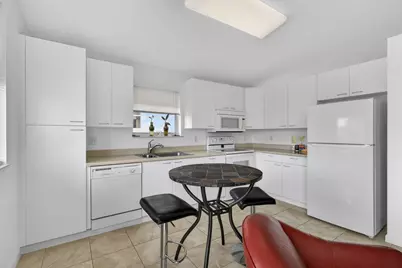 7758 Oak Grove Circle, Lake Worth, FL 33467 - Photo 20
