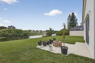 7758 Oak Grove Cir, Lake Worth, FL 33467 - Photo 2