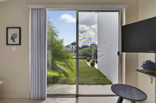 7758 Oak Grove Cir, Lake Worth, FL 33467 - Photo 10