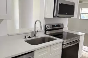 1000 SW 16th St, Boynton Beach, FL 33426 - Photo 8