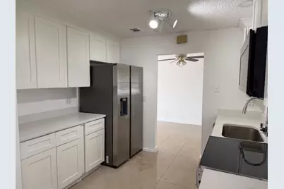 1000 SW 16th Street, Boynton Beach, FL 33426 - Photo 2