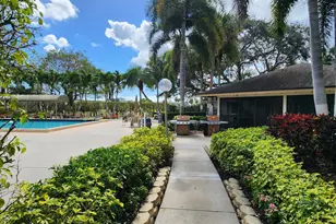 3507 Oaks Way, Pompano Beach, FL 33069 - Photo 30