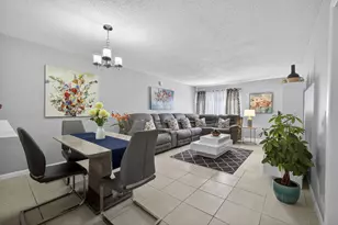12020 W Greenway Dr, Royal Palm Beach, FL 33411 - Photo 14