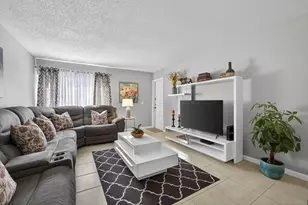 12020 W Greenway Dr, Royal Palm Beach, FL 33411 - Photo 18