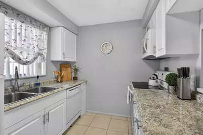 12020 W Greenway Drive #102, Royal Palm Beach, FL 33411 - Photo 8