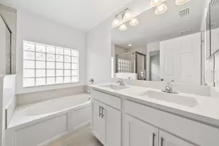 569 Dillard Dr SE, Palm Bay, FL 32909 - Photo 16