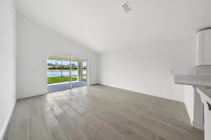 569 Dillard Dr SE, Palm Bay, FL 32909 - Photo 12