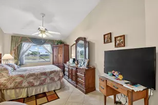 6049 Strawberry Lakes Cir, Lake Worth, FL 33463 - Photo 20