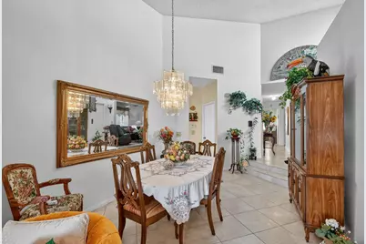 6049 Strawberry Lakes Circle, Greenacres, FL 33463 - Photo 6