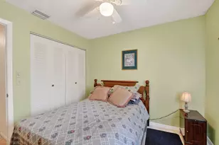 6049 Strawberry Lakes Cir, Lake Worth, FL 33463 - Photo 26