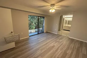 1215 12th Ln, Palm Beach Gardens, FL 33418 - Photo 8