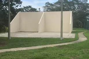 1215 12th Ln, Palm Beach Gardens, FL 33418 - Photo 20