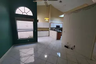 10856 Stafford Cir N, Boynton Beach, FL 33436 - Photo 18