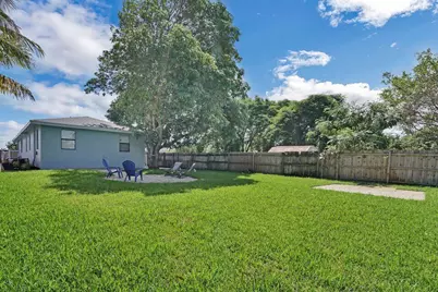 610 SE 2nd Avenue #A, Delray Beach, FL 33483 - Photo 1