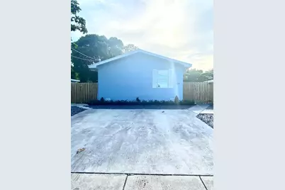 610 SE 2nd Avenue #A, Delray Beach, FL 33483 - Photo 2