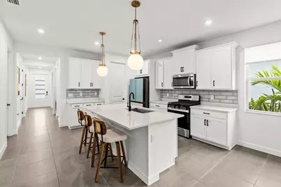 9165 SW Remy Lane, Port Saint Lucie, FL 34987 - Photo 4