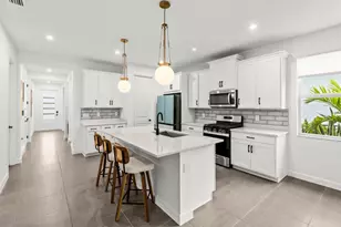 9165 SW Remy Ln, Port Saint Lucie, FL 34987 - Photo 4