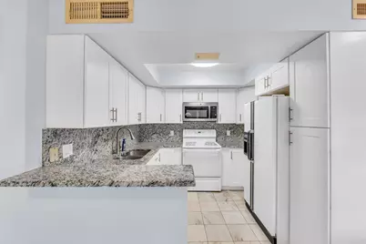 6169 Seven Springs Boulevard, Greenacres, FL 33463 - Photo 8