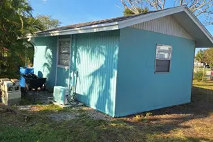 816 Troy Blvd, West Palm Beach, FL 33409 - Photo 2