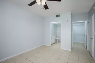 5095 Fairways Cir, Vero Beach, FL 32967 - Photo 10