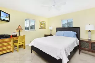 2392 SW 11th Ave, Boynton Beach, FL 33426 - Photo 10