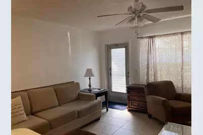 130 Northampton G, West Palm Beach, FL 33417 - Photo 4