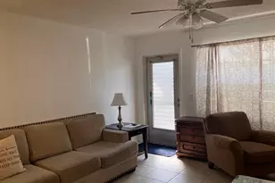 130 Northampton G, West Palm Beach, FL 33417 - Photo 4