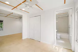 310 Columbia Dr, Lake Worth Beach, FL 33460 - Photo 8