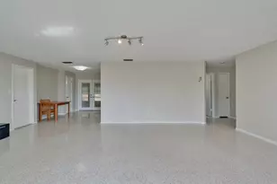 1385 NE Hilltop St, Jensen Beach, FL 34957 - Photo 2