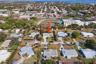 1385 NE Hilltop St, Jensen Beach, FL 34957 - Photo 44