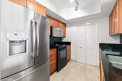 99 SE Mizner Boulevard #813, Boca Raton, FL 33432 - Photo 20