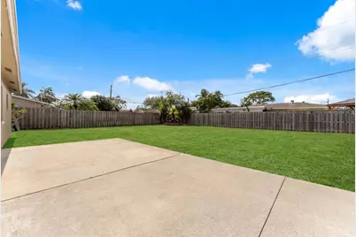 425 Palo Alto Drive, Lake Worth, FL 33461 - Photo 24