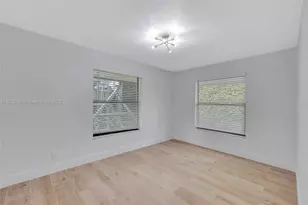 2824 NW 28th St, Boca Raton, FL 33434 - Photo 12